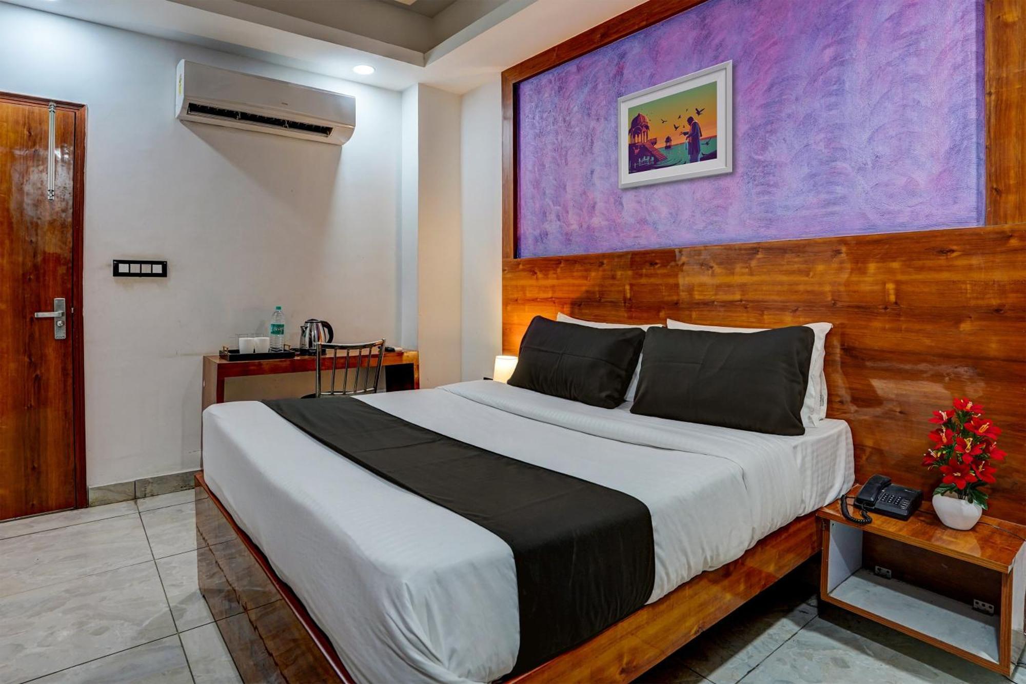ניו דלהי Hotel Hight Krone A Family Hotel Near Igi Airport Delhi מראה חיצוני תמונה
