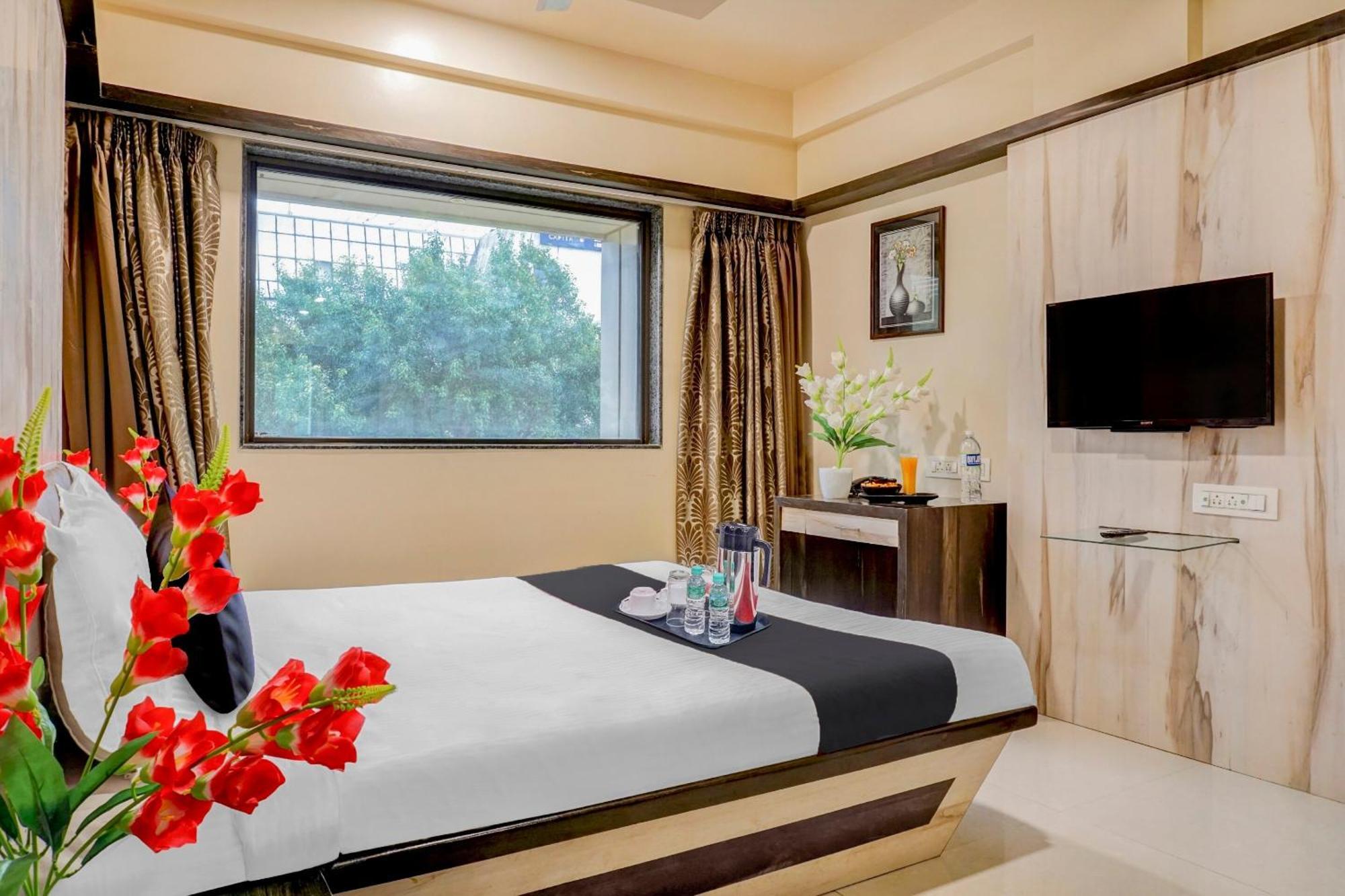 ניו דלהי Hotel Hight Krone A Family Hotel Near Igi Airport Delhi מראה חיצוני תמונה
